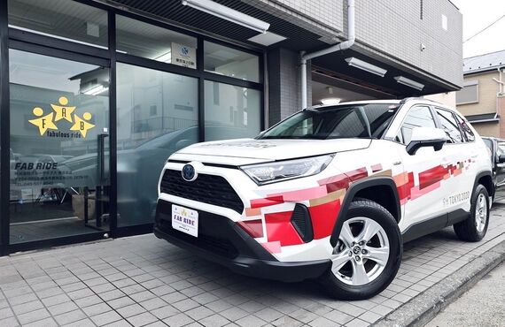 今人気のSUVってなに？そんな疑問にお答えします。車の事ならFAB RIDEにお任せください！
