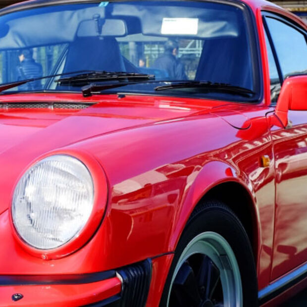 porsche-930-1