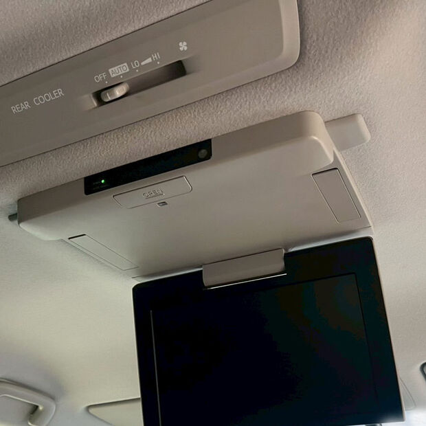 LINE_ALBUM_トヨタ エスクワィア_250811_2 のコピー