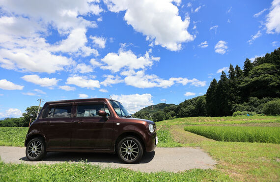 アルトラパン・ラパンLC高価買取強化中！5年～10年落ち積極買取！下取りも大歓迎！無料出張査定は横浜・川崎・横須賀・逗子・鎌倉・藤沢・茅ヶ崎・平塚・寒川・相模原・厚木・大和・海老名・綾瀬・小田原など神奈川県全域と渋谷・世田谷・品川・千代田・大田・新宿・中央・江東など東京都全域に対応！カスタム車や修復歴ありのおクルマの買取価格もご相談ください｜中古車買取専門店 FAB RIDE