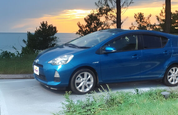 MXPK10系アクア高価買取強化中！GRスポーツ、その他カスタム車歓迎！10万km以上・修復歴ありでも積極買取！無料出張査定は神奈川県の他、所沢市を所在地とする弊社姉妹店「煌雅楼(こうがろう)」と連携し、三郷・八潮・さいたま・川越など埼玉県全域、柏・松戸・船橋・木更津・館山など千葉県全域に対応！NHP10系の下取りにも対応！｜中古車買取専門店FAB RIDE