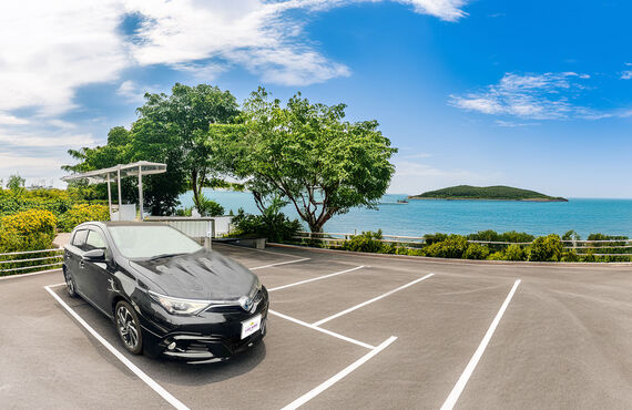 オーリス積極買取キャンペーン中！120・150・180全グレードが対象となります。ハイブリッドモデル・シャア専用・モデリスタ大歓迎！無料出張査定は神奈川県の他、港区、新宿区、江東区、品川区、目黒区、大田区、世田谷区、渋谷区、中野区、豊島区、足立区 / 八王子市、調布市、町田市など東京全域！さらに埼玉県・千葉県など南関東全域対応！10年落ち以上や修復歴ありももちろんOK｜中古車買取専門店FAB RIDE