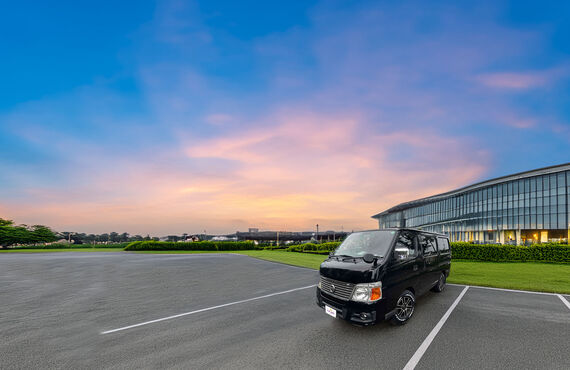 日産-キャラバン買取強化中！E26及びE25高価買取対象！カスタム車や特殊改造車大歓迎！無料出張査定は横浜・川崎・横須賀・逗子・鎌倉・藤沢・茅ヶ崎・平塚・伊勢原・秦野・寒川・相模原・厚木・大和・海老名・綾瀬・小田原・南足柄など神奈川県全域に対応！E24・修復歴あり・10万km以上・外装キズヘコミやシートたばこ穴ありなどの車両買取や下取りの価格相談OK｜中古車買取専門店FAB RIDE