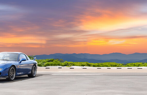 FC/FD共に対象！RX-7-アンフィニ・サバンナ高価買取強化中！スポーツカーの査定が得意！カスタム車大歓迎！横浜・川崎・横須賀・鎌倉・藤沢・茅ヶ崎・伊勢原・相模原・厚木・海老名・小田原・南足柄など神奈川県全域と町田・渋谷・世田谷・品川・千代田・大田・新宿・中央・足立など東京都全域、さらには千葉県・埼玉県の査定にも対応！修復歴あり・10万km以上でも積極買取！無料出張査定は中古車買取専門店FAB RIDE